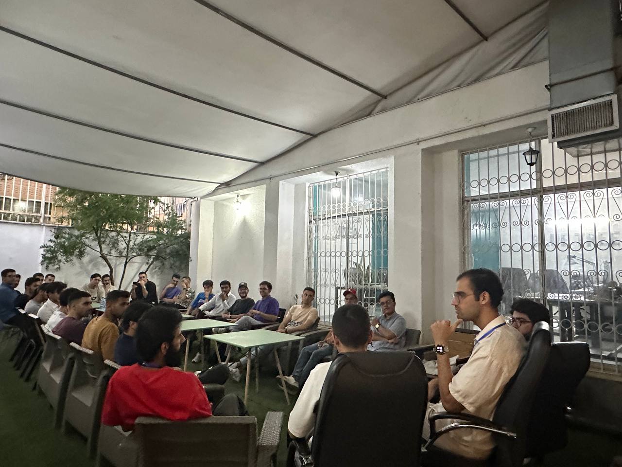 کد اند کافی شیراز
